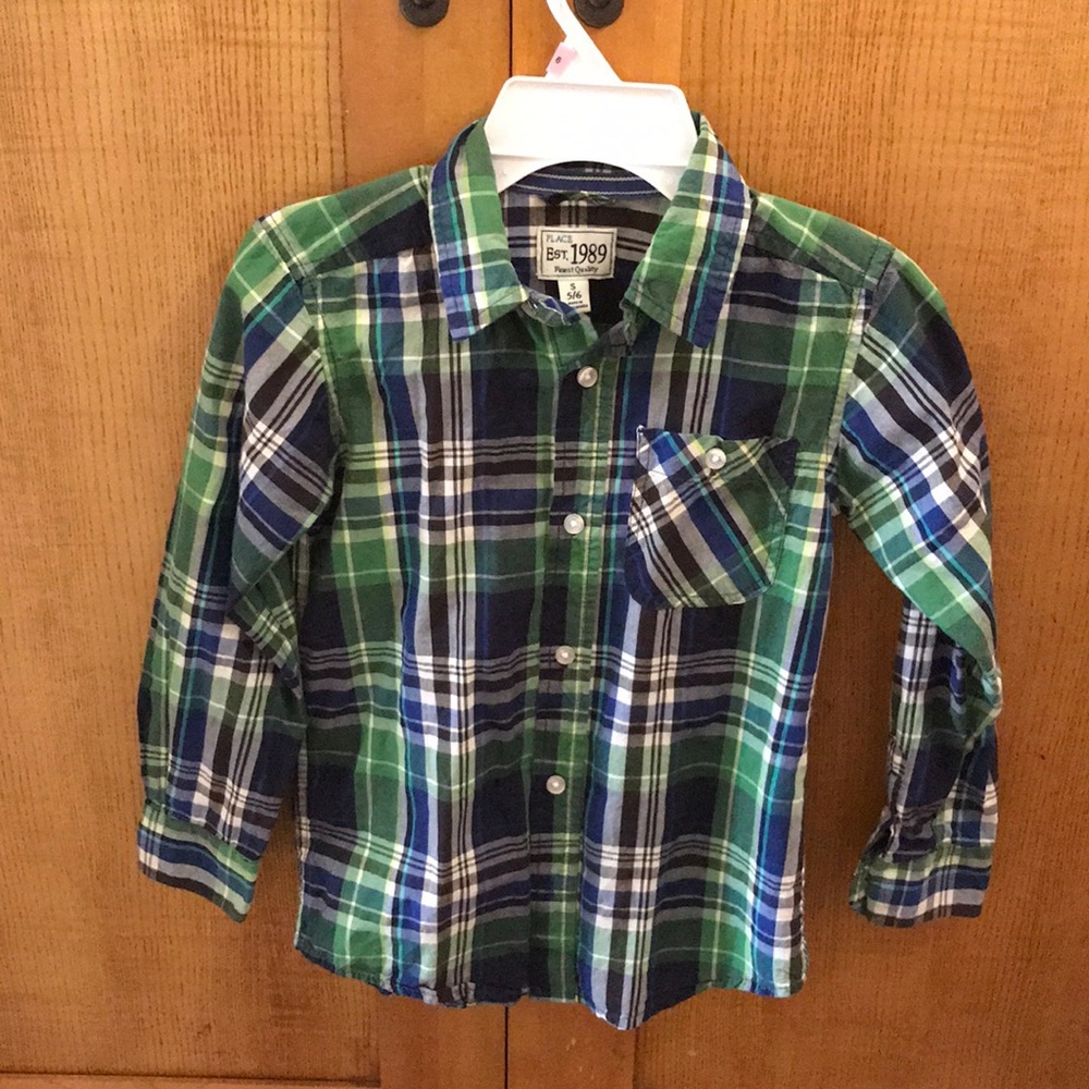 Children’s Place Plaid Button Down shirt